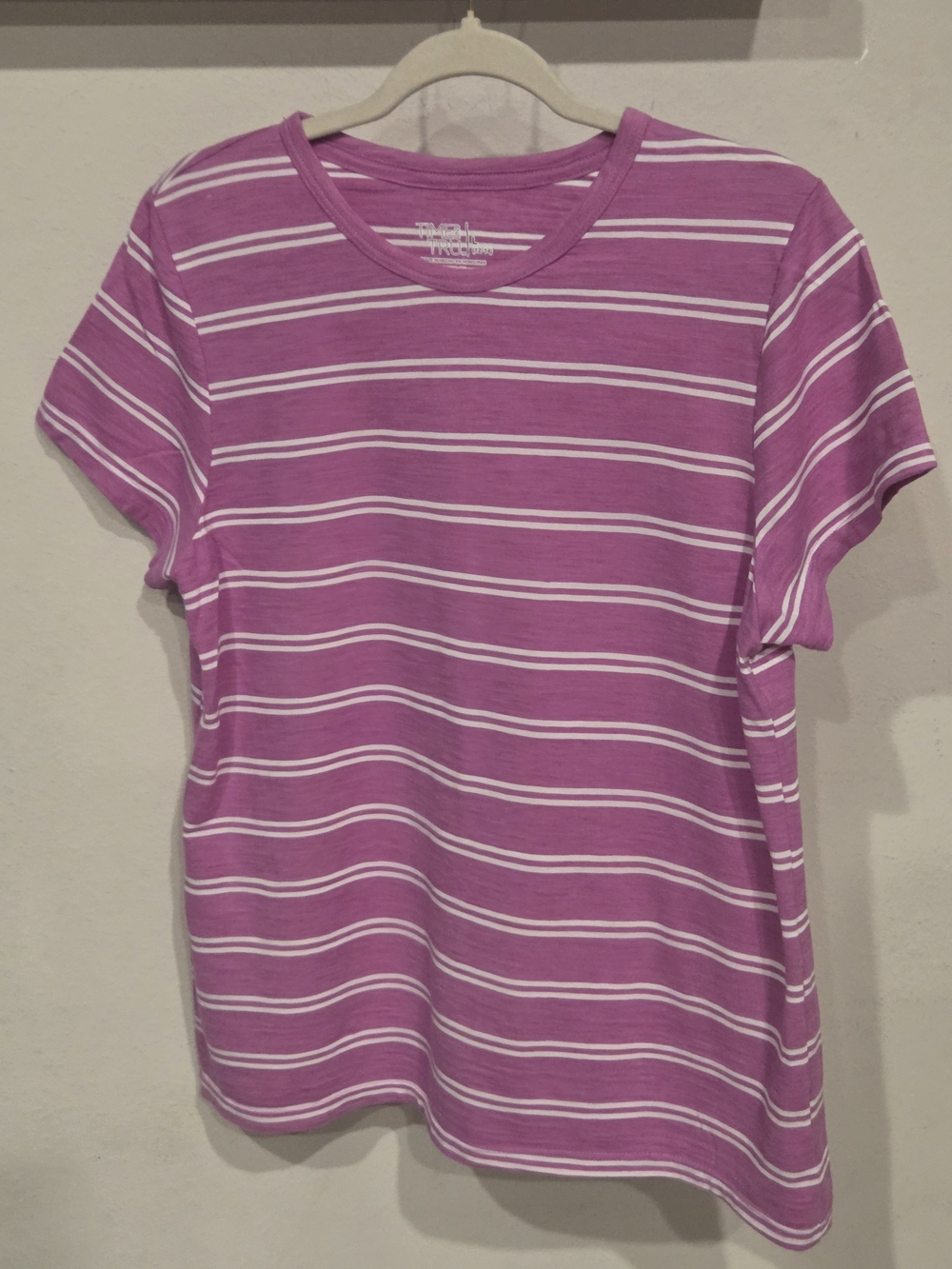 Time and Tru Pink Striped Crewneck Short Sleeve Tee